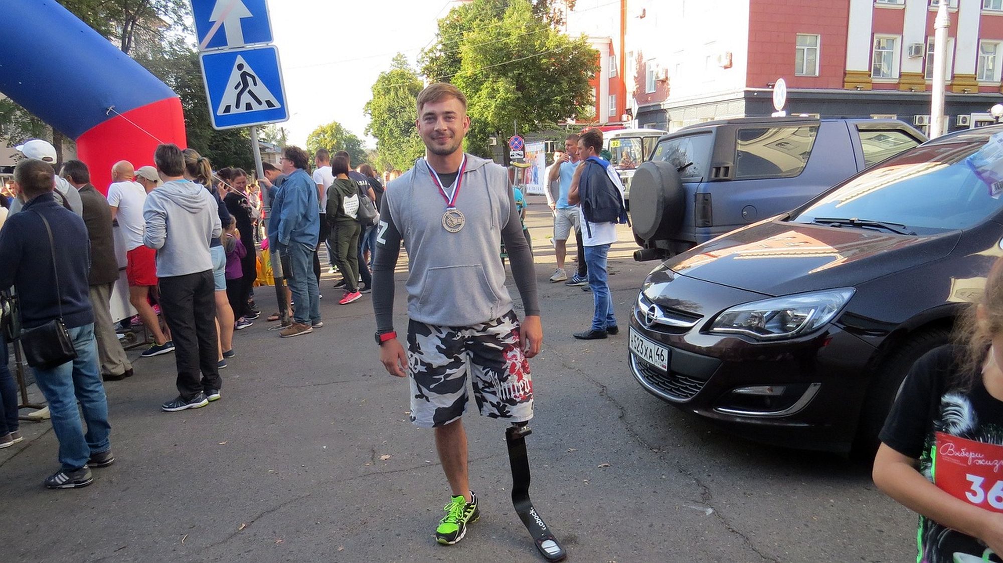 Анатолий Шевченко: как потерявший ногу парень из Курска стал профессиональным бегуном