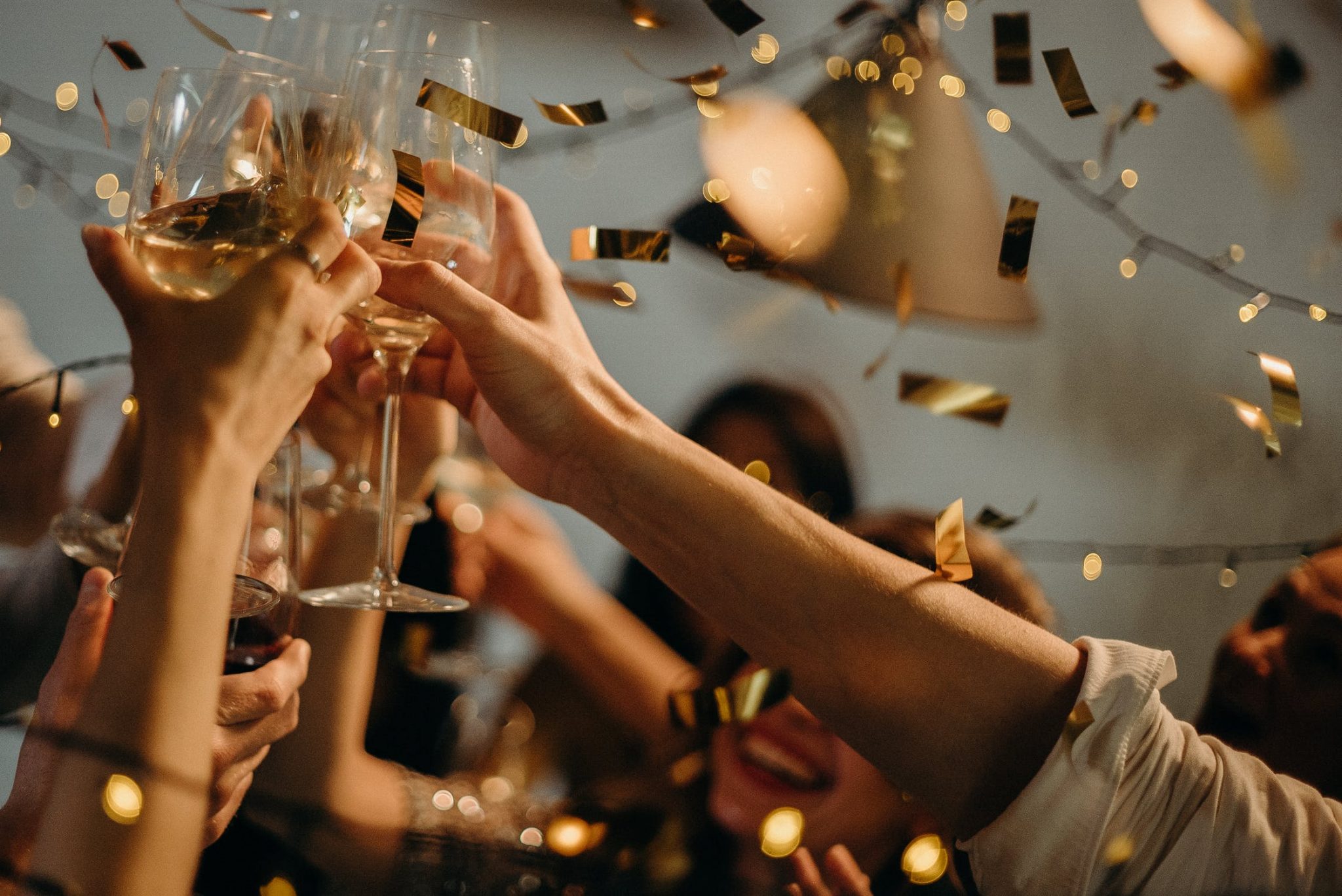 5 причин не отказываться от шампанского за праздничным столом